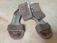 Schuhe Sandalen Baden-Württemberg - Neuhausen Vorschau