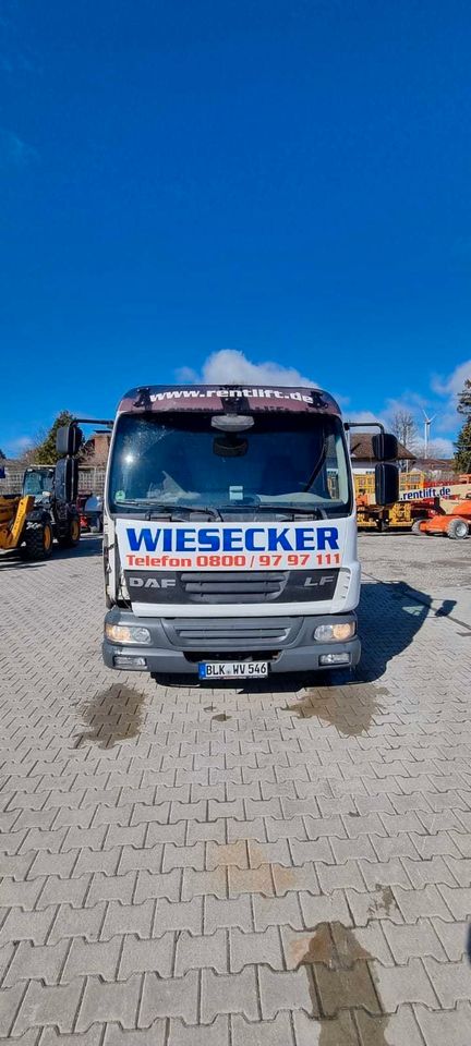 DAF Abschleppfahrzeug in Weißenfels