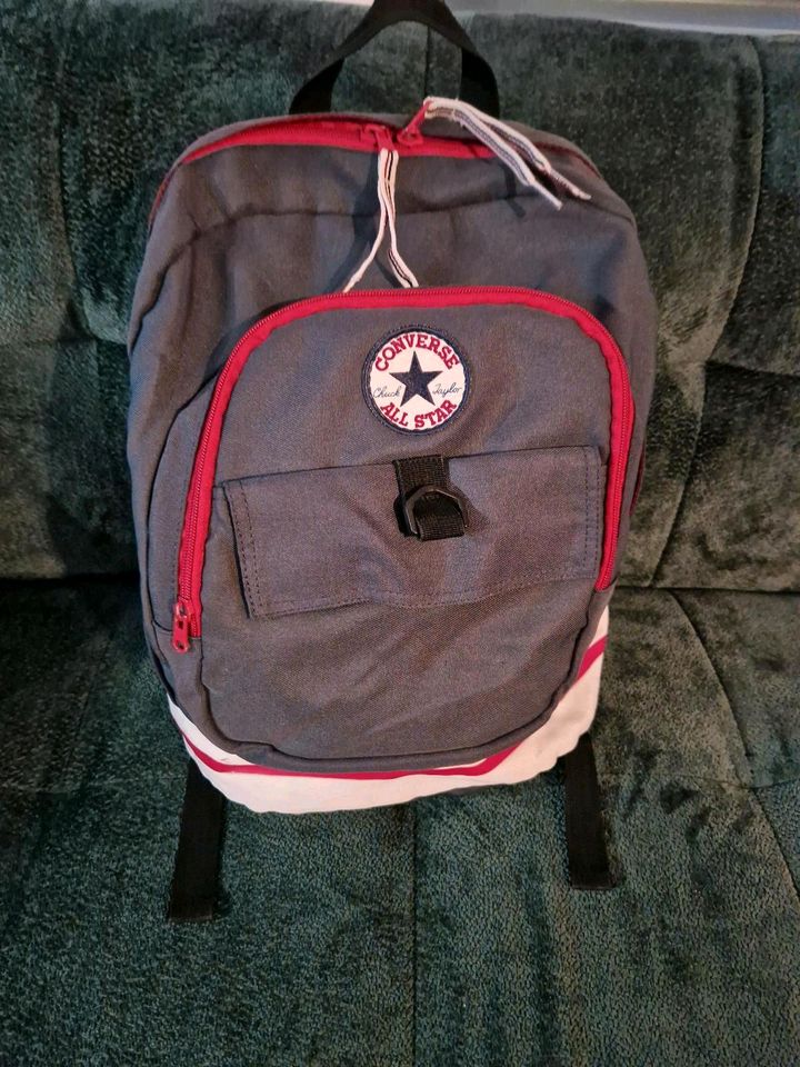 ORGINAL CONVERSE ALL STAR RUCKSACK IN GRAU-WEISS in Eching (Niederbay)