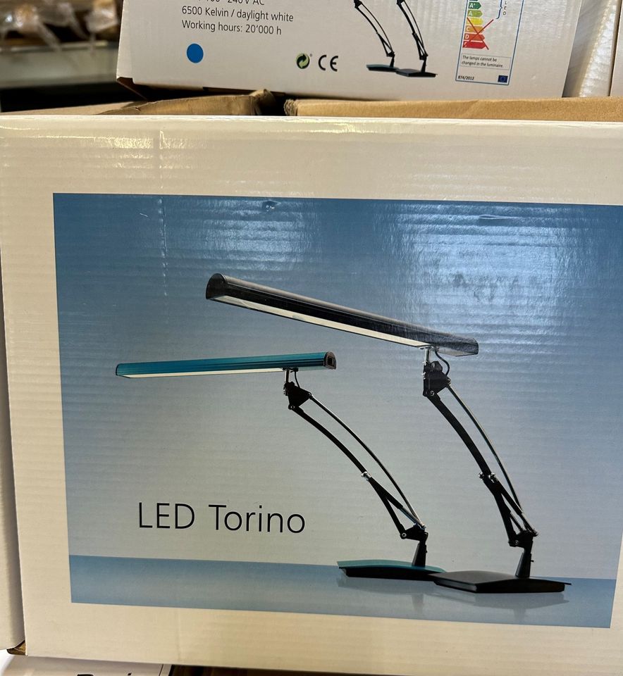 Palette Lampen LED Schreibtisch-Lampe Torino Türkis 88 Stück in Offenbach