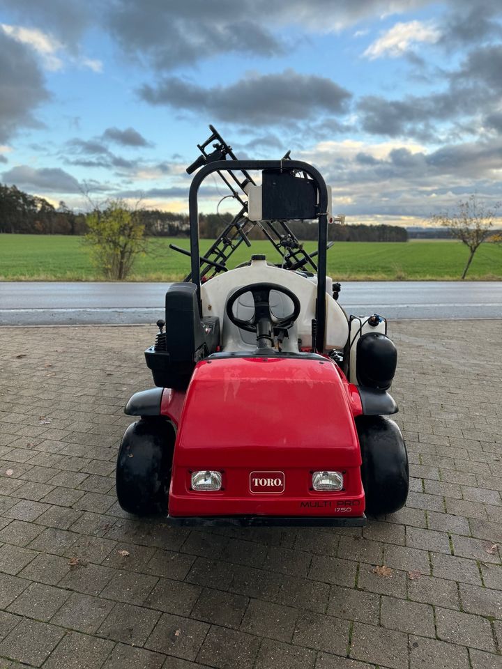 Toro MultiPro 1750 Spritzenfahrzeug Sprayer Pflanschutzspritze in Weidenbach