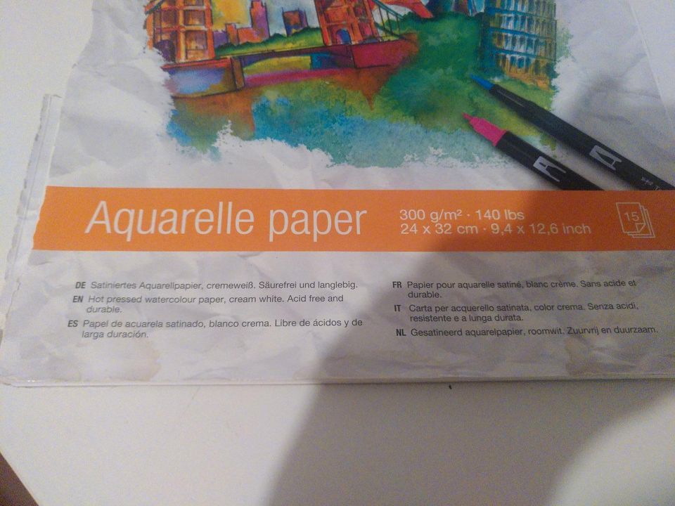 Aquarellfarbe + Papier in Bremen