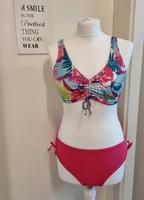 Pink gemusterter Bustier Bikini, Gr 38 M, Bodyflirt Nordrhein-Westfalen - Herten Vorschau
