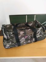 ⭐ Eastpak Leatherface M Weekender Camouflage Nordrhein-Westfalen - Gladbeck Vorschau