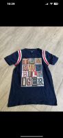 Blaues T-Shirt Tommy Hilfiger Gr. 12-14 Jahre Niedersachsen - Wilhelmshaven Vorschau