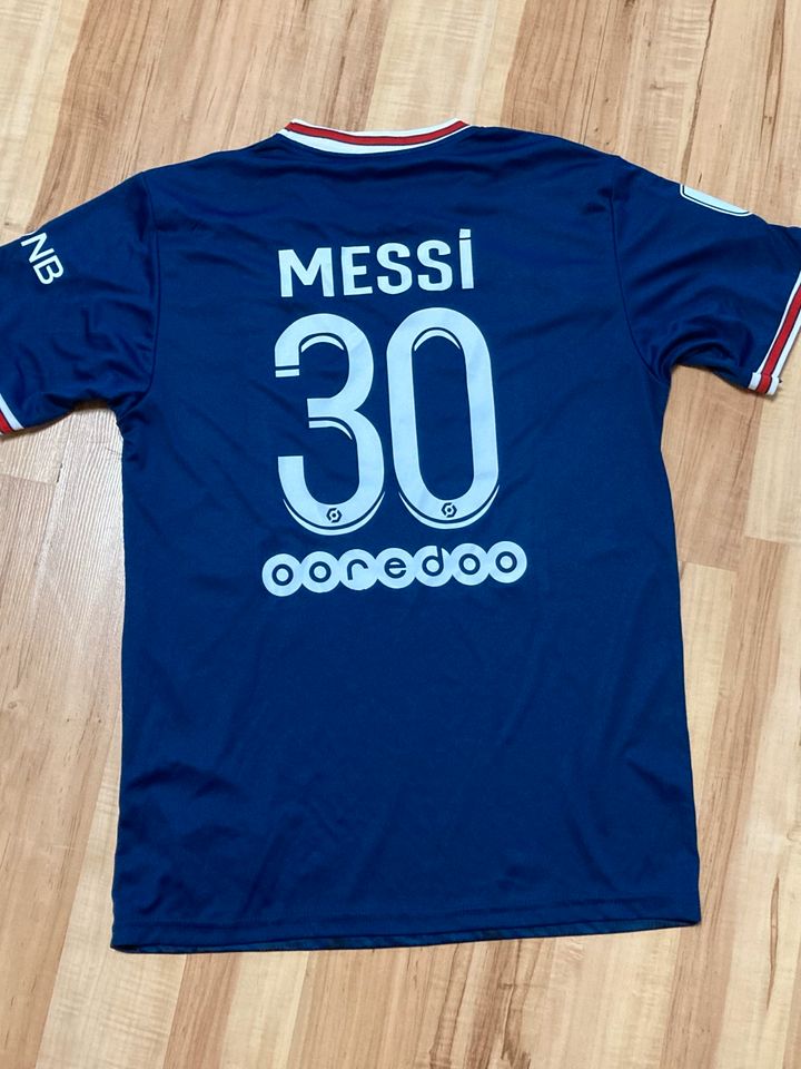 Trikot Messi Gr.S in Buxtehude