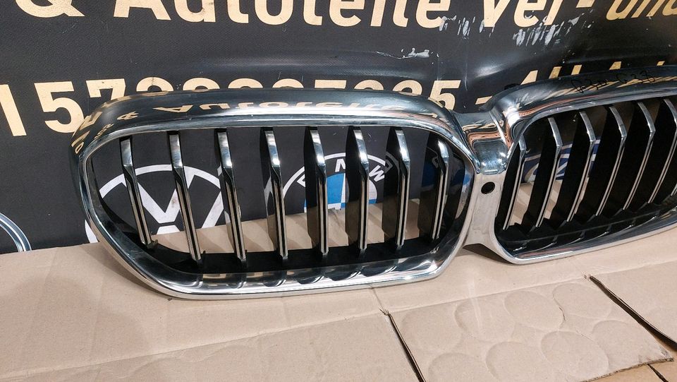 Bmw 5er G30 F90 G31 G38 Kühlergrill Grill 9852283 9852284 wie neu in Bochum