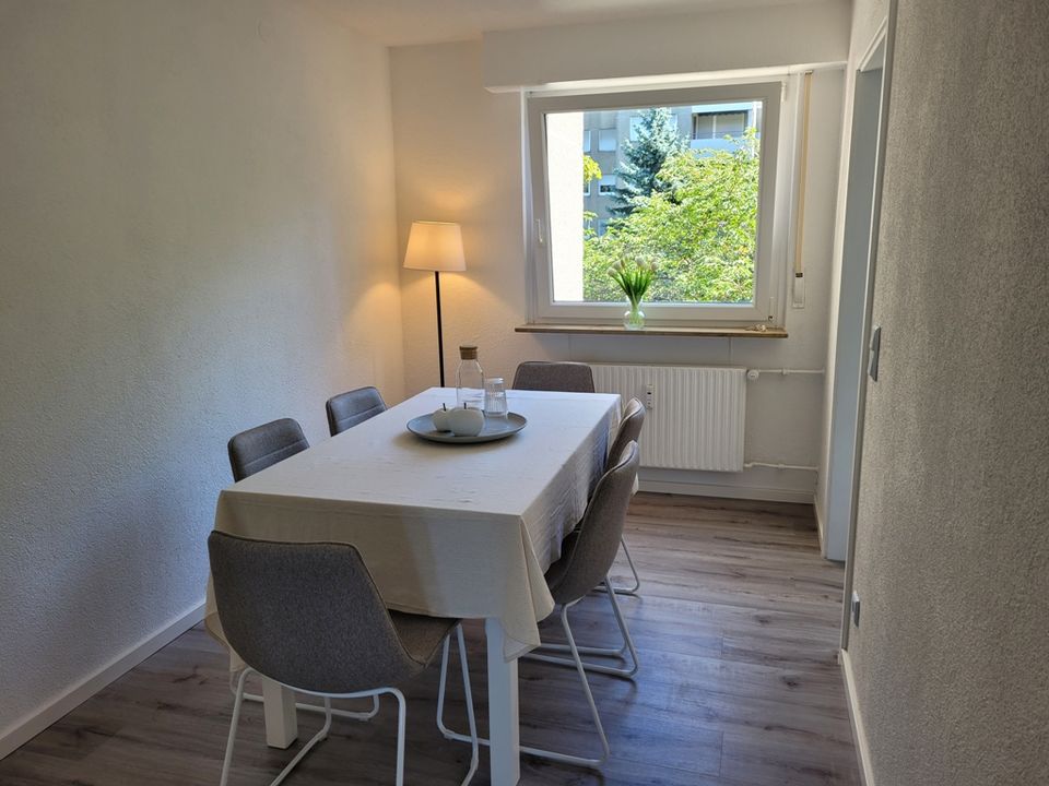 ***PROVISIONSFREI*** Renovierte, helle 3 1/2 Zimmer-Wohnung mit Aufzug und schöner Aussicht! in Waiblingen