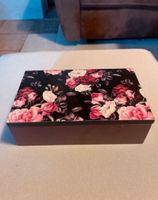 Woolworth Deko Box schwarz pink Blumen Rosen Nordrhein-Westfalen - Lindlar Vorschau