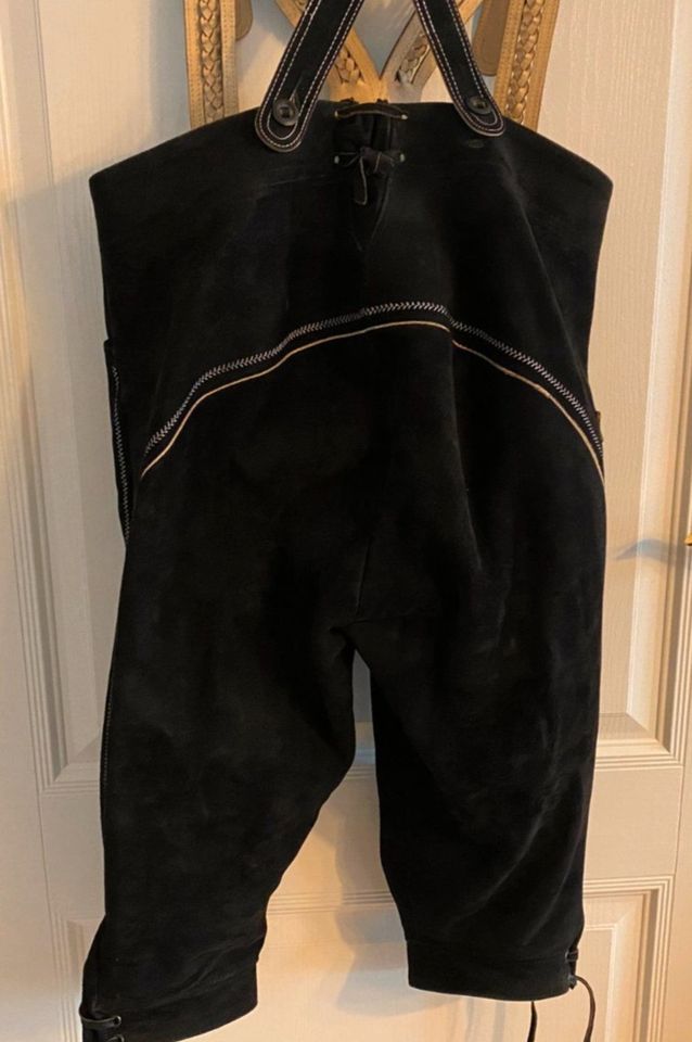 Distler Lederhose schwarz/braun (48) inkl. Hosenträger, wie neu in Frankfurt am Main