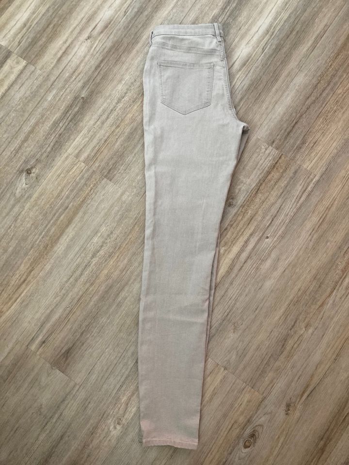 H&M Skinny Fit & Denim Jeans Hose verstellbare Taille grau Gr 170 in Dresden