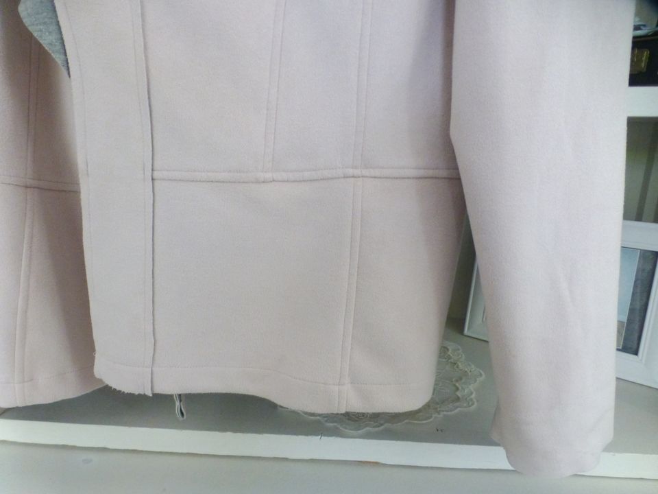 Jacke Größe 46 Rosé "just white" in Löhne