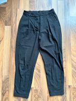 Hosen H&M schwarz Karo business casual 36/S cropped Düsseldorf - Pempelfort Vorschau