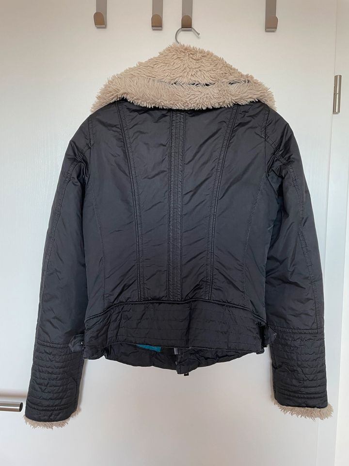 Cinque Winterjacke Gr 36 schwarz in Dortmund