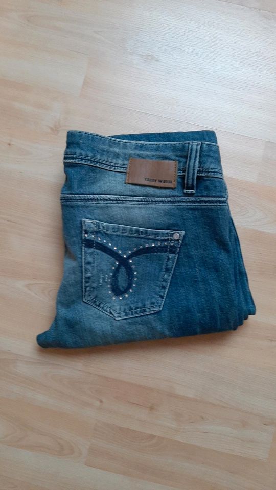 Tally Weijl Bootcut Jeans Gr. 38 M NEU & ungetragen in Nordrhein-Westfalen  - Borchen | eBay Kleinanzeigen ist jetzt Kleinanzeigen