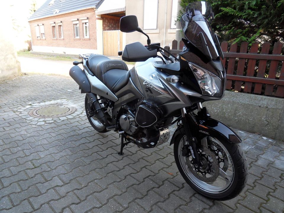 Suzuki DL 650 V Strom, ABS, außergewöhnlicher Zustand in Köthen (Anhalt)