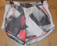 Sport-Shorts/Hose, von HeatGear, Größe S Sachsen - Schönbach Vorschau