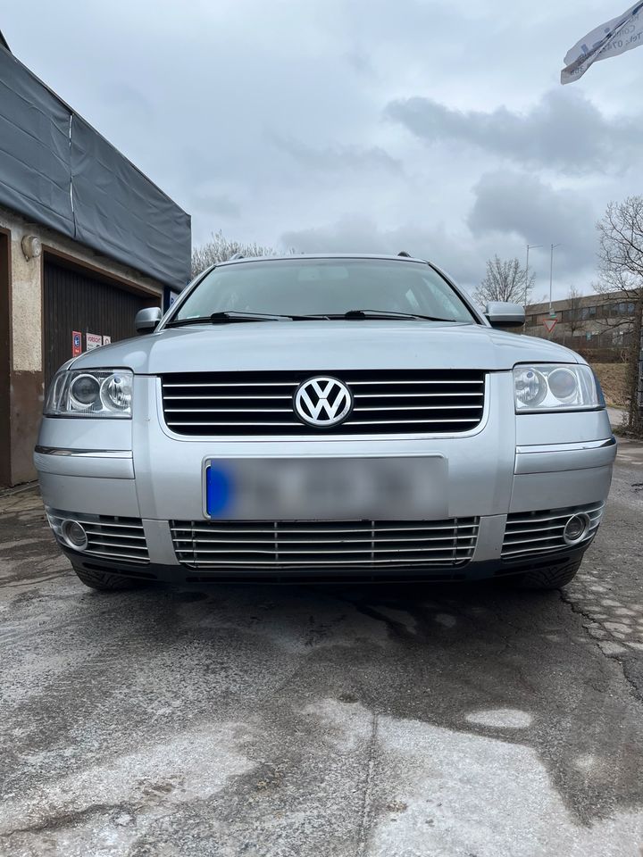 VW Passat 3bg 2.8l V6 4motion highline in Schramberg