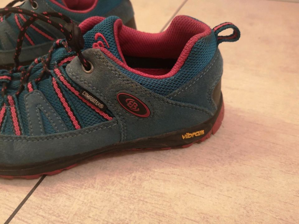 Kinder Trekking Schuhe in Witten