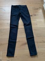 Dunkelblaue Jeans mit Samtborte von Esprit Hessen - Vöhl Vorschau