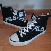 knöchelhohe Fila Sneaker in schwarz/weiß Gr. 41 NEU Rostock - Seebad Warnemünde Vorschau