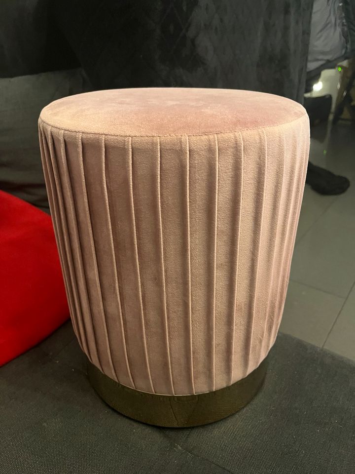 Hocker altrosa rosa Gold in Beidenfleth