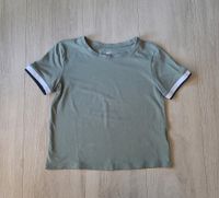 H&M T-Shirt 146/152 oliv grün kurzes Shirt Sommer sportlich Mädch Berlin - Spandau Vorschau