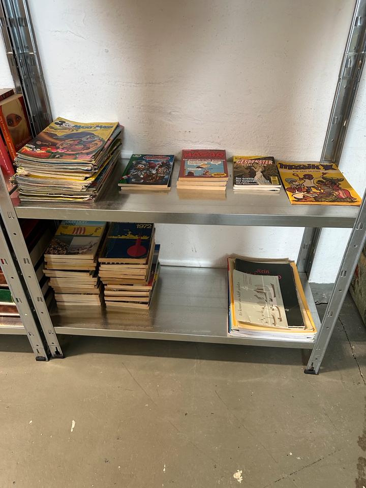Bücher alle möglichen Genre neuwertig günstig abzugeben in Schwerin