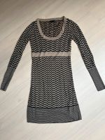 Kleid Longpullover Gold schwarz edel Gr. S Sachsen - Zwickau Vorschau