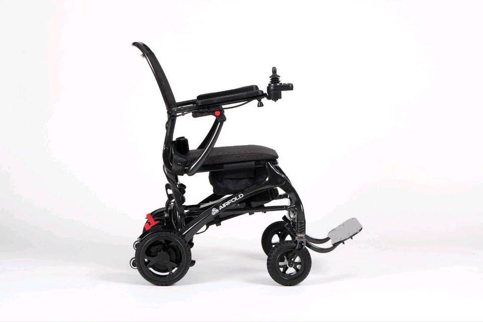 Neuware Carbon faltbarer Elektro-Rollstuhl Elektrorollstuhl in Stockach