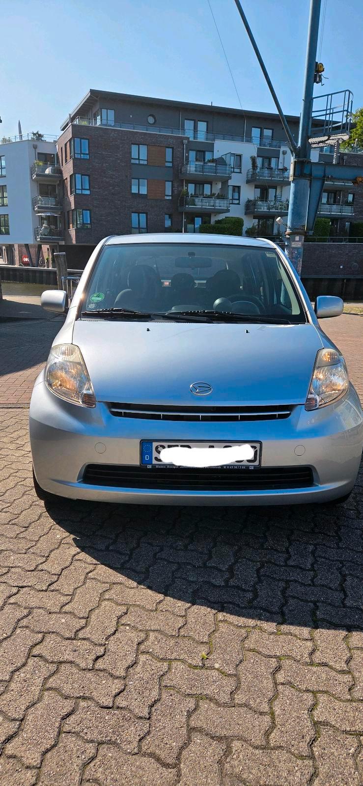 Abbildung des Autos Daihatsu sirion 1.3 mit …