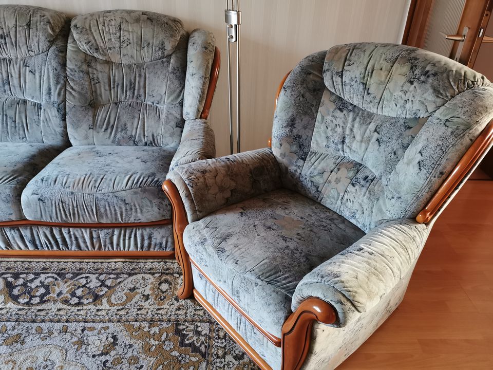 3-Sitzer Couch, Sofa mit Bettfunktion und Sessel, gut erhalten in Sankt Augustin