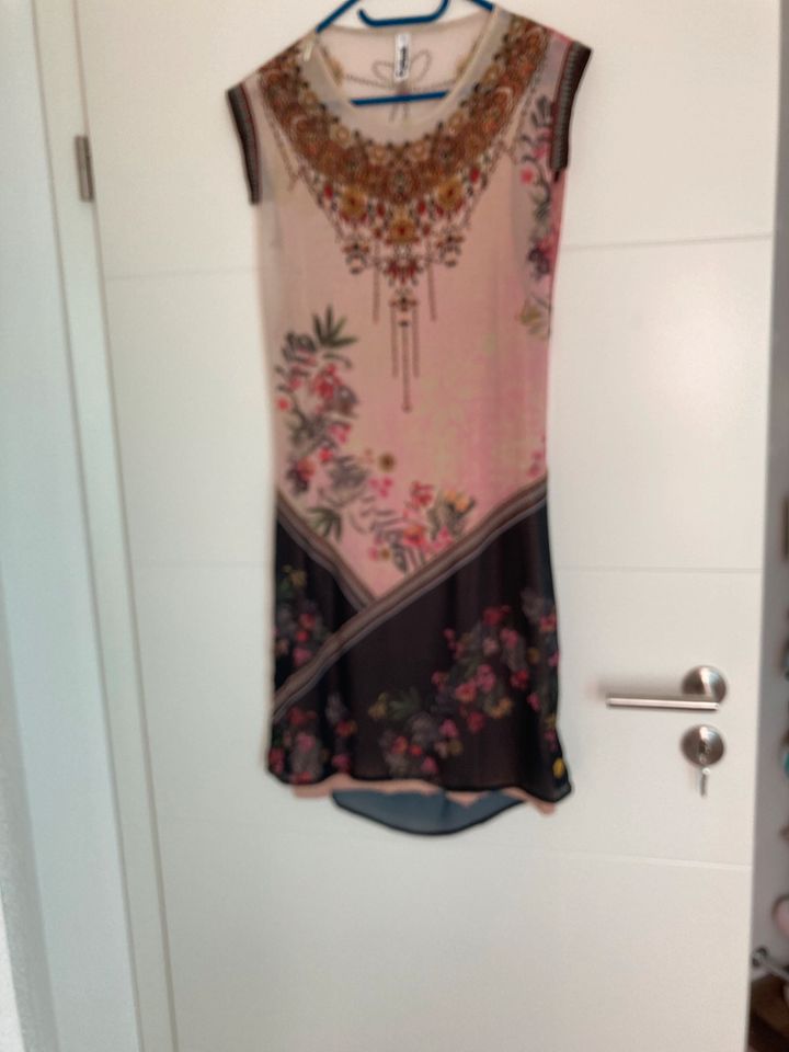 Kleid Desigual Gr. 38 in Ingolstadt