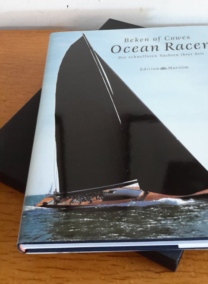 OCEAN RACER Beken of Cowes NEU Karton Schutzumschlag in Günzburg