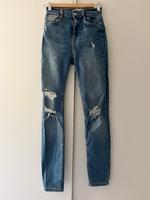 Pull&Bear Skinny Jeans ripped Löcher high waist Blau 34 xs hohe Hessen - Fuldatal Vorschau