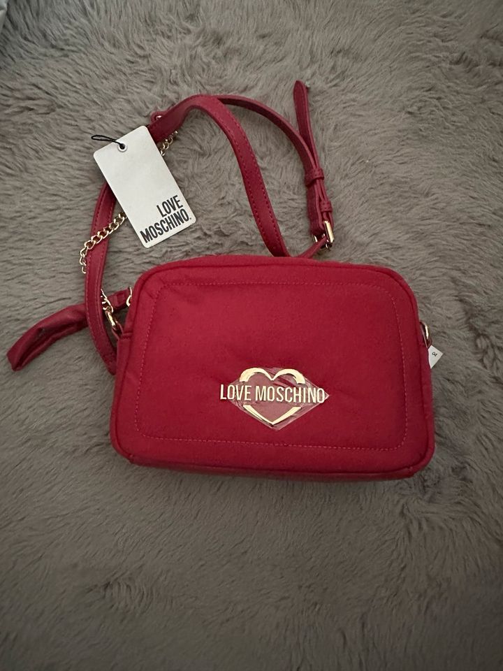 Love Moschino Handtasche pink in Augsburg