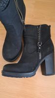 Boots Stiefel mit Absatz Damen 37 schwarz Boots mit Absatz Winter Baden-Württemberg - Pforzheim Vorschau