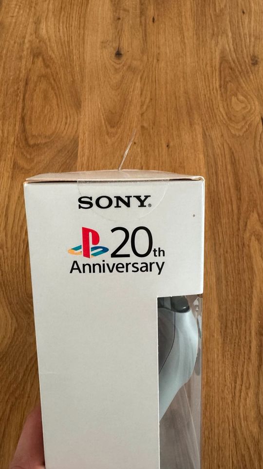 PlayStation 4 20th Anniversary Edition Controller in Herborn