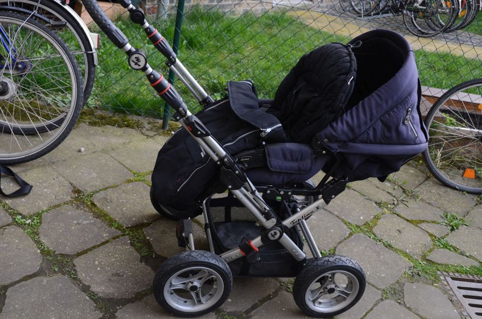 Kinderwagen Hartan Topline x in schwarz in Leipzig