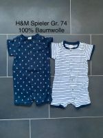 2x H&M Gr. 74 80 Spieler kurze Schlafanzüge Einteiler Romper blau Niedersachsen - Bohmte Vorschau