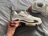 Balenciaga Triple S Gr. 44 Stuttgart - Stuttgart-West Vorschau