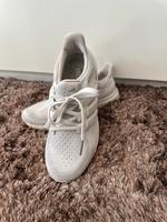 Ultra Boost Adidas weiß 38 2/3 5 1/2 Rheinland-Pfalz - Münchweiler an der Rodalb Vorschau