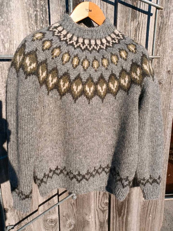 Wollpullover für Jagd handgestrickt Maßanfertigung Islandpullove in Schongau