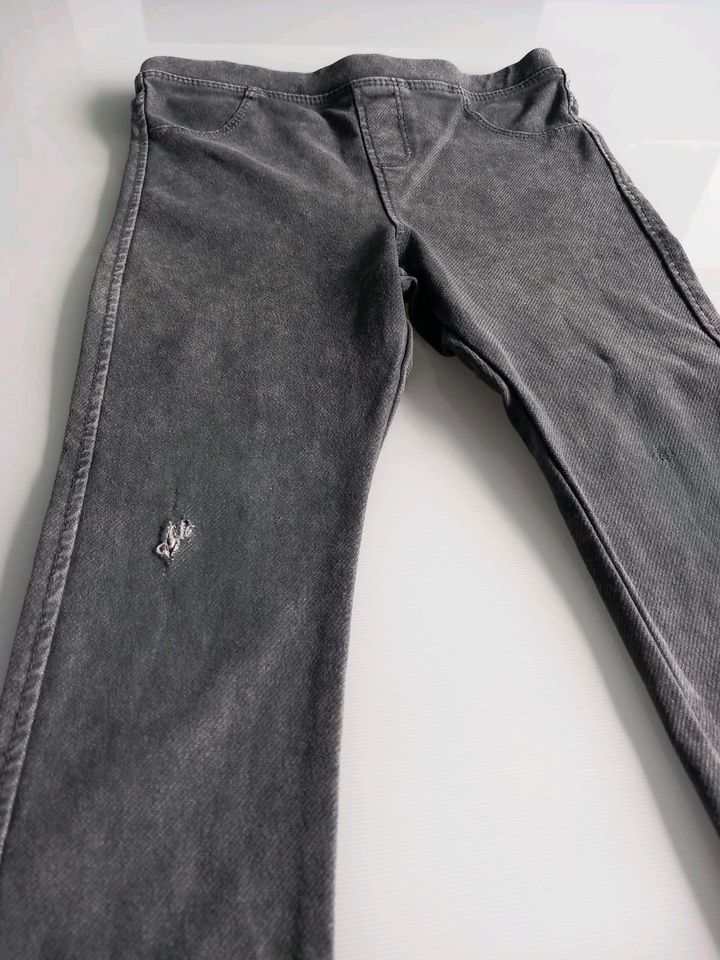 Jeans/Leggings/Jeggings/Hose Gr. 92 ZARA in Bad Neustadt a.d. Saale