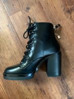 NEU Pull & Bear Schuhe 36 Stiefel Schnürstiefel Boots Frankfurt am Main - Nordend Vorschau