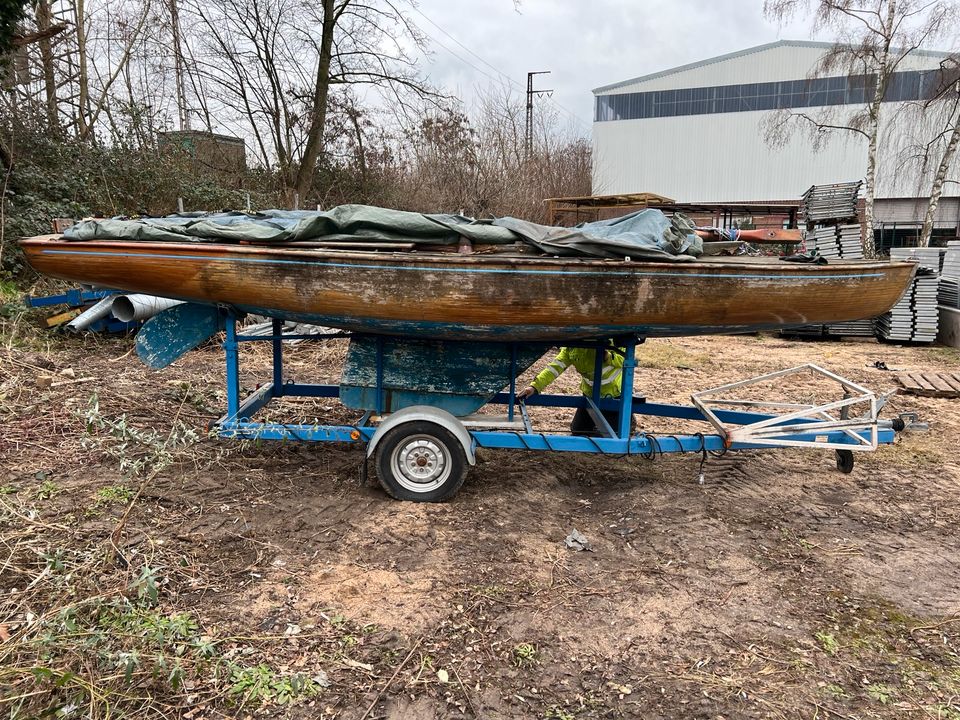 Jolle-Boot zu verschenken in Mülheim (Ruhr)