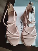 Super schöne Sandalen von Calvin Klein, Gr. 38, rosa, Neu, OVP! Thüringen - Suhl Vorschau