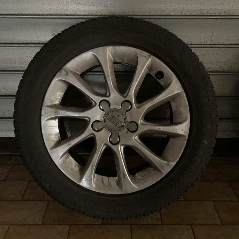 Orginale 16 Zoll Audi A3/S3 Alufelgen 205/55R16 Winterreifen in Remscheid