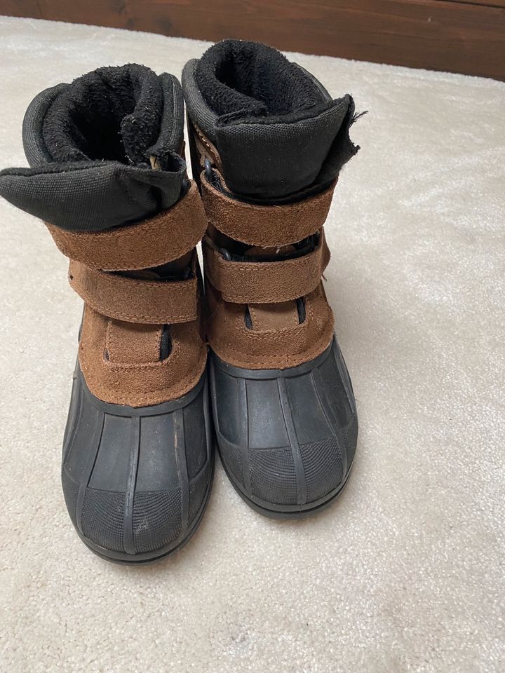 Kamik Winterstiefel Schuhe Gr.36 in Lahnstein