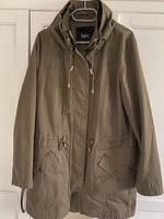 Kaum getragene olivgrüne Jacke von Bonprix Altona - Hamburg Osdorf Vorschau